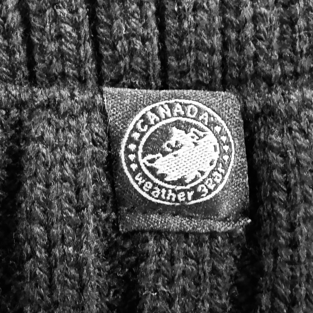 Men’s Canada Weather Gear Beanie - Picture 4 of 4